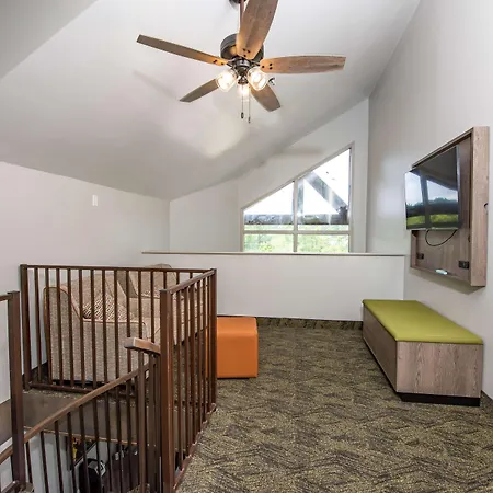 Best Western Plus Apple Valley Lodge Pigeon Forge Exterior photo
